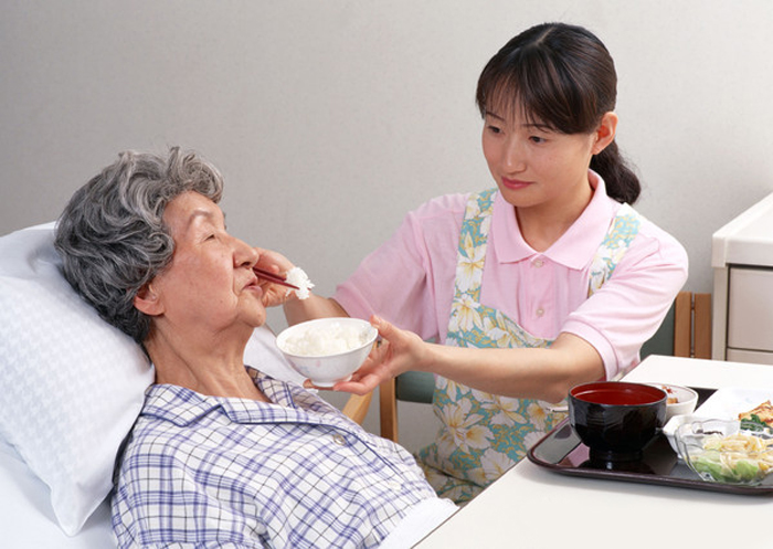 陪護老年人現場